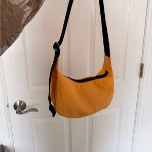 Nylon BAGGU Small Shoulder Crescent Bag